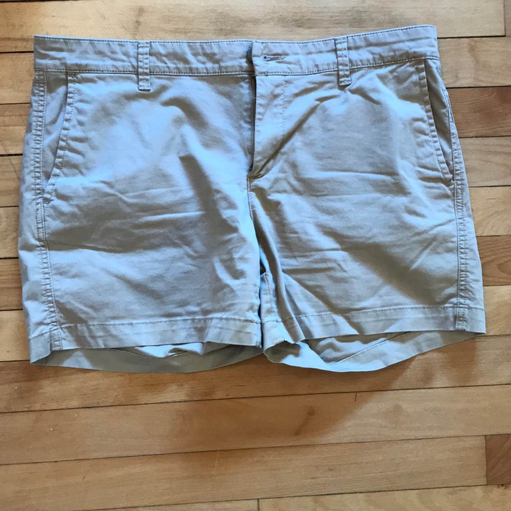 Khaki shorts